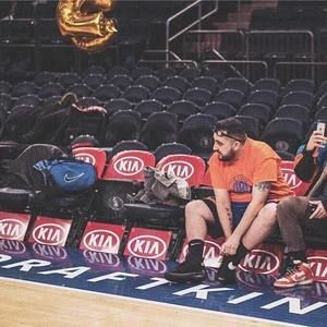 Meet your Posher, Robert